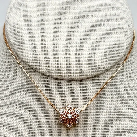 NWOT Sterling silver 18k rose gold plated snowflake necklace pendant 18” - Picture 3 of 10
